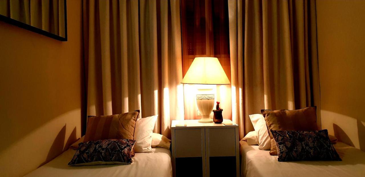 Apartment Next To The Beach Portals Nous  Luaran gambar